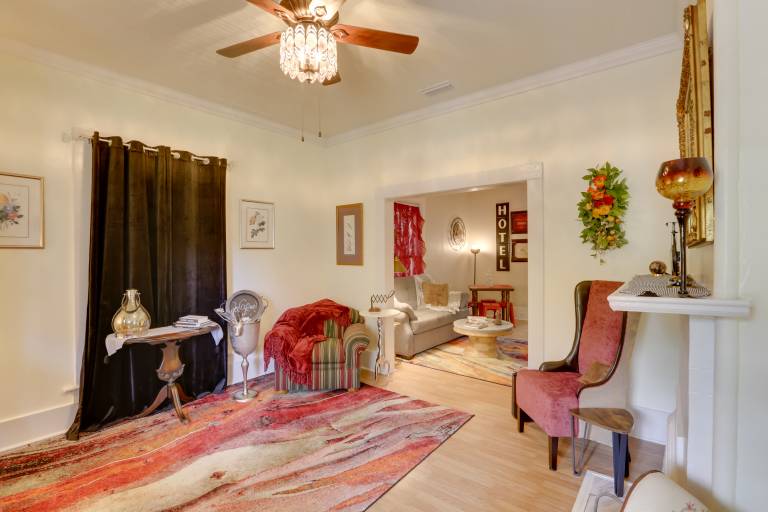 Thomasville Cottage Near The Big Oak & Downtown! — photo 4