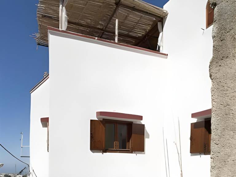 Bed and breakfast  Bhalil