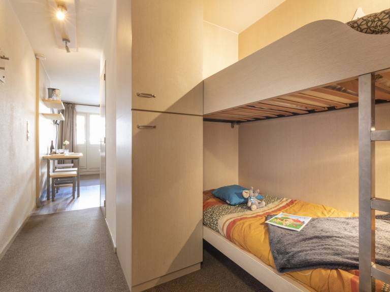 Apartment with 1 room for 3 persons — photo 5