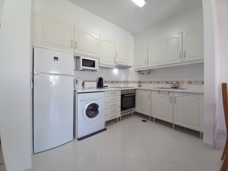 Rental apartment with 2 rooms for 6 persons — photo 4