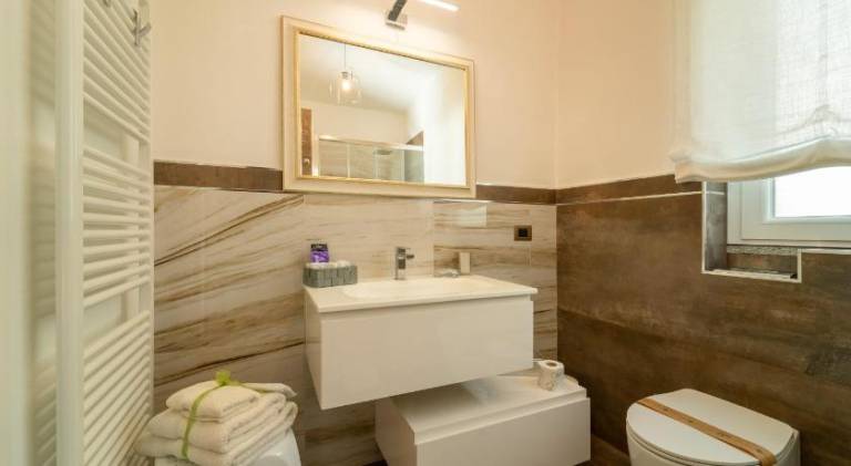 Apartment with 3 rooms for 4 persons — photo 3