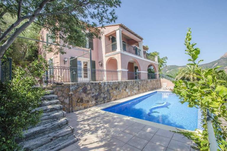 Villa  Le Trayas