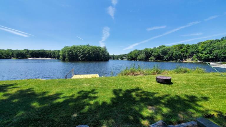 House Lake Wallenpaupack