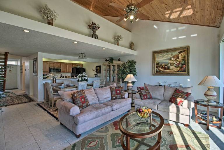 1 Mi to PGA Golf: Retreat w/ Pool in Palm Beach — photo 2