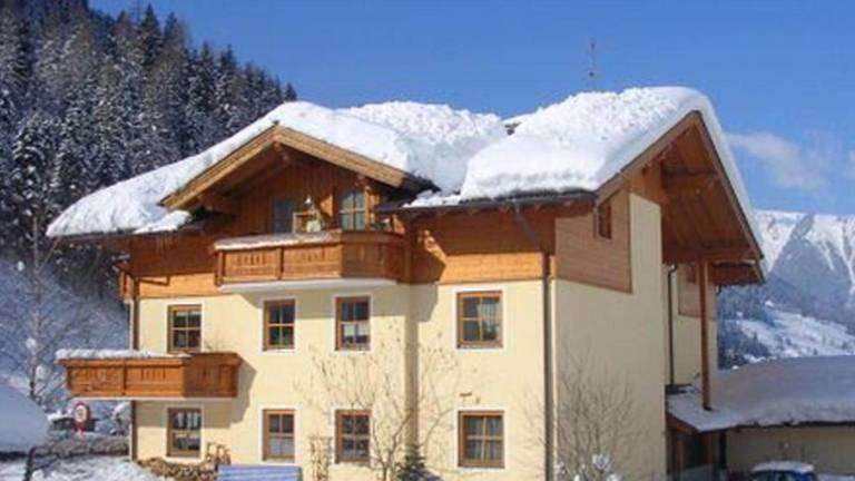 Ferienwohnung mit Hund in Karteis, Hüttschlag f&uuml;r max. 6 Personen