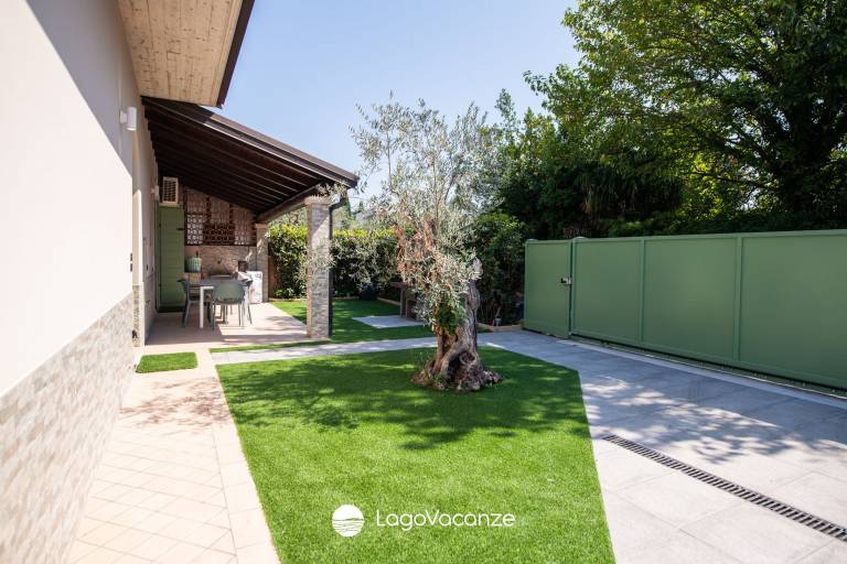 Villa with garden, private pool & BBQ — photo 5