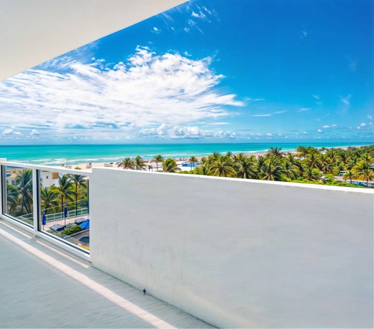 Condo  South Beach