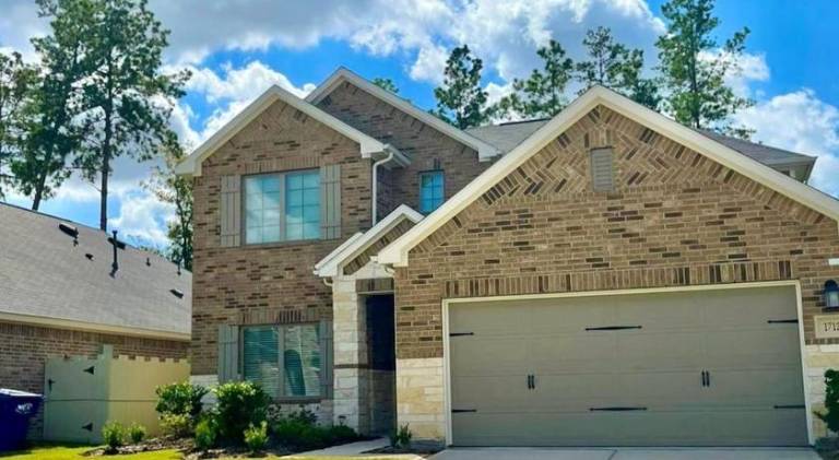 249 m&sup2; Ferienhaus