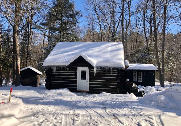 Cabin Baysville