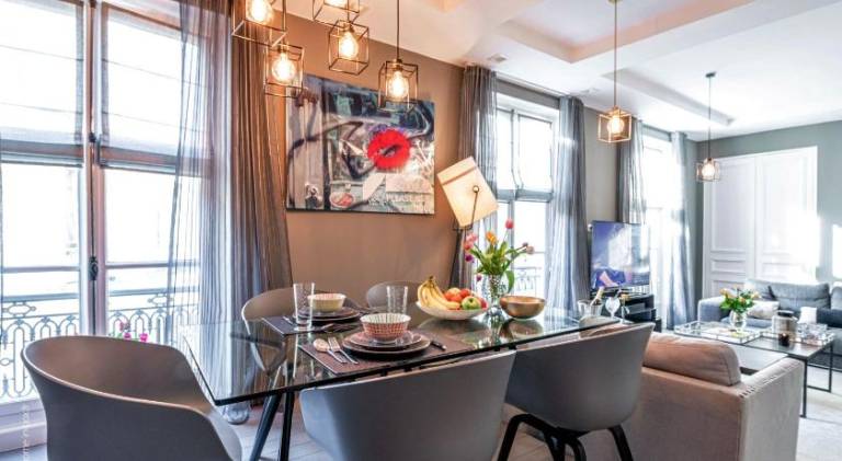 1min Walk From Champs Elysees - Avenue Montaigne - AC - Self-Checkin - Working Desk — photo 3