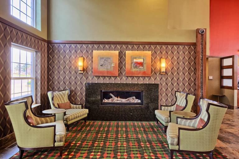 Comfort Inn & Suites and Conference Center — photo 5