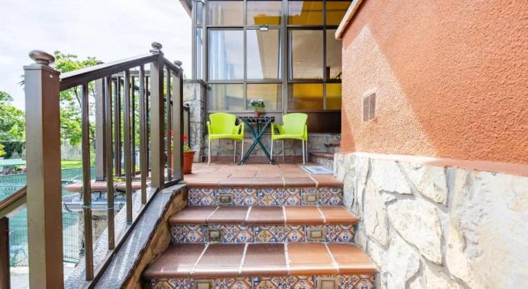 Vacation home with barbecue, yard & terrace | Good for workation — photo 5