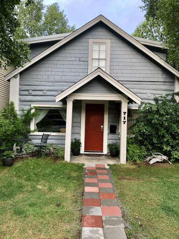 Cabin Downtown