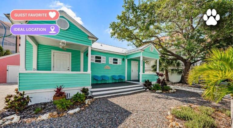 Vacation home with 3 rooms for 8 persons in Clearwater, BC