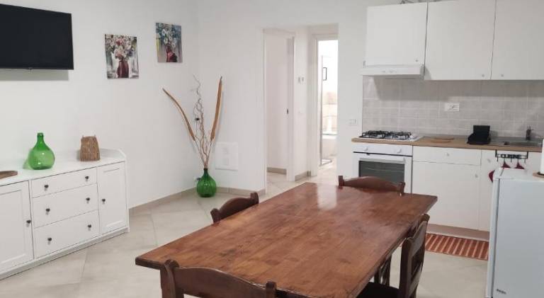 Apartment with barbeque & yard | Suitable for remote work | Pets are welcome — photo 5