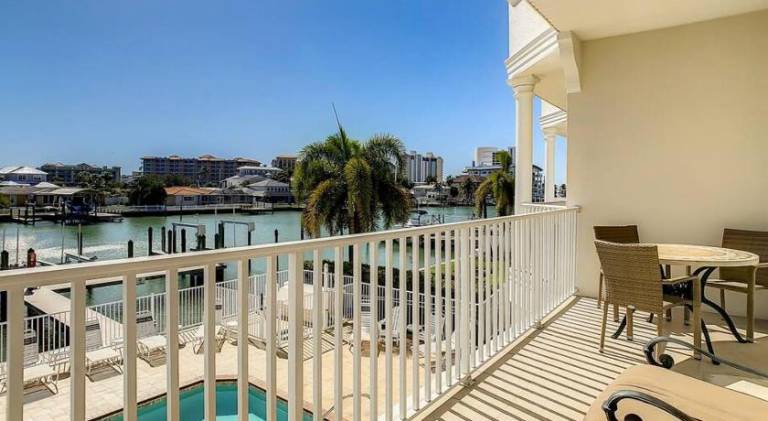 Vacation home with pool | Close to the beach | Pets are welcome — photo 5