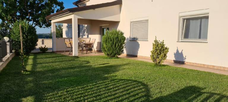 Apartma Puče