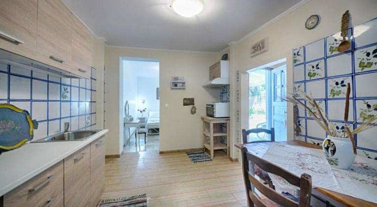 House | Beach nearby | Suitable for remote work | Dogs allowed — photo 3