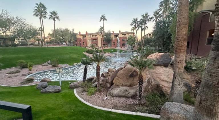 Cozy Condo in Gated Community with Pool by PHX Airport, Tempe, and Old Town — photo 4