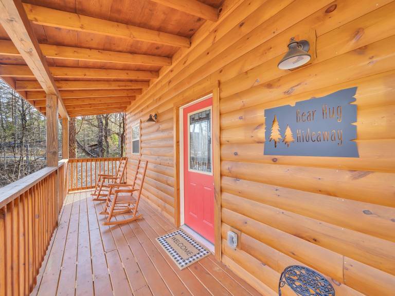 Cabin with grill & jacuzzi | Mountain view — photo 2