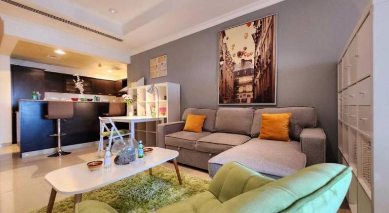Holiday apartment with patio, garden & pool — photo 2