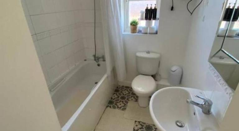 House with 3 rooms for 6 persons — photo 4