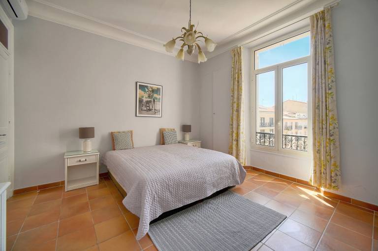 Rental apartment with 2 rooms for 4 persons — photo 4