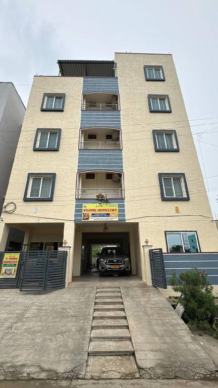 VISHNU HOMESTAY in Tirupati