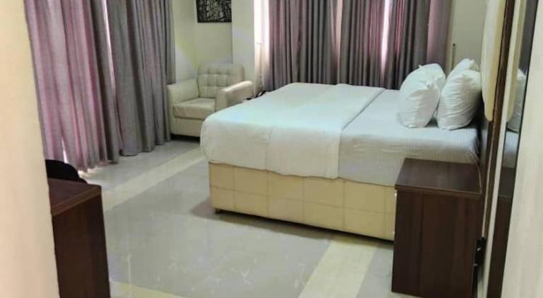 Citi residence — photo 2