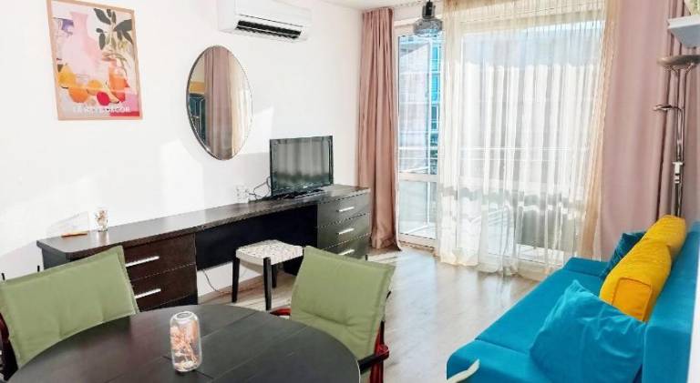 KJ Apartments - SwimmingPool - 3 Min From the Beach — photo 2