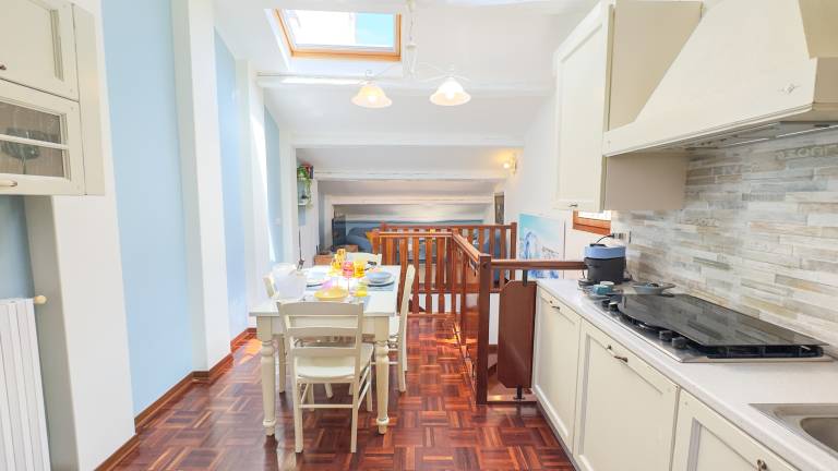 Rental apartment with 2 rooms for 5 persons — photo 3