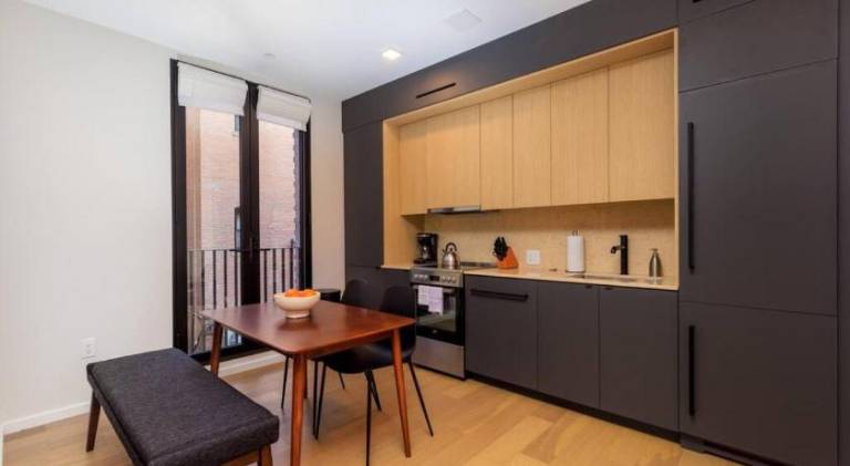 Rental apartment with 2 rooms for 4 persons — photo 3