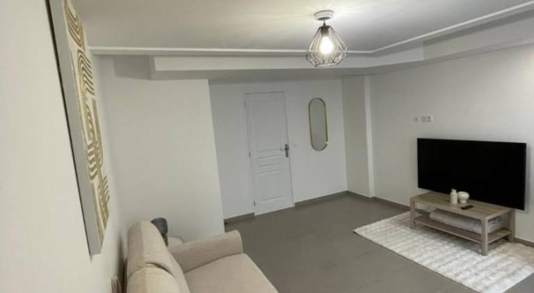Holiday apartment | Pets allowed in Creteil