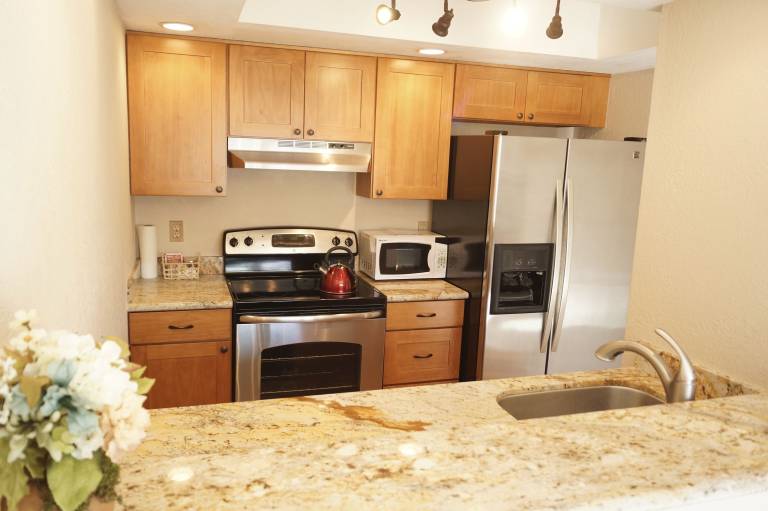 Condo  Kingsgate