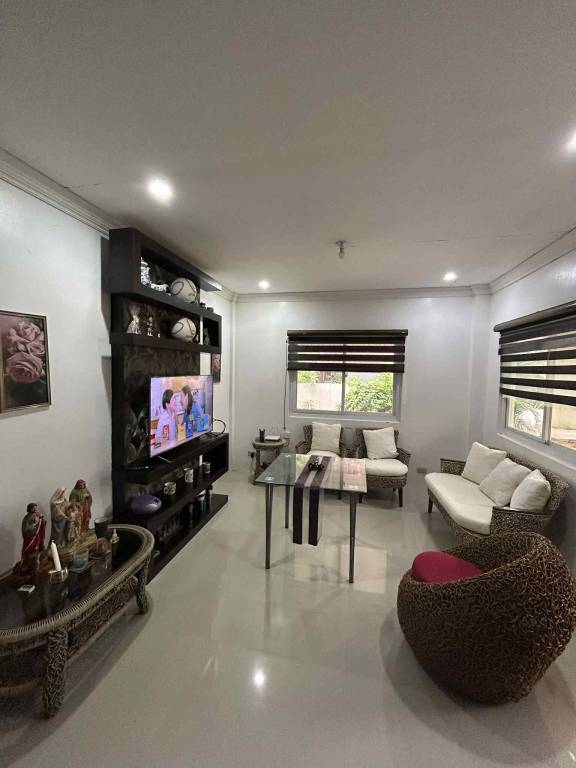 House San Ildefonso