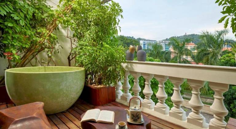 Draha Halong Hotel - Serenity, Charm and Nature - A Vietnamese Favorite — photo 4