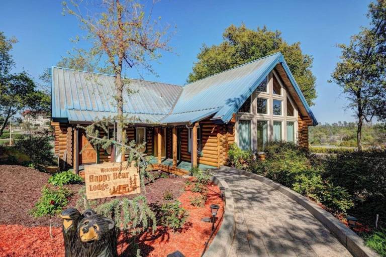 Cabin Shasta Lake