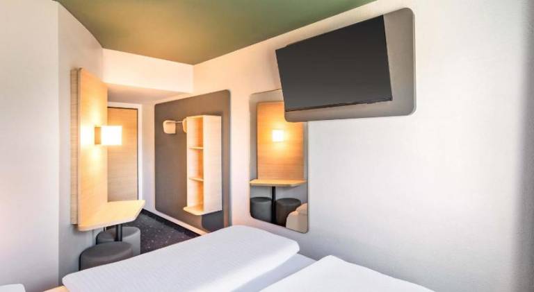 B&B HOTEL Hannover-Laatzen — photo 2