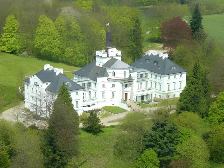 Schlosshotel Burg Schlitz in Guestrow