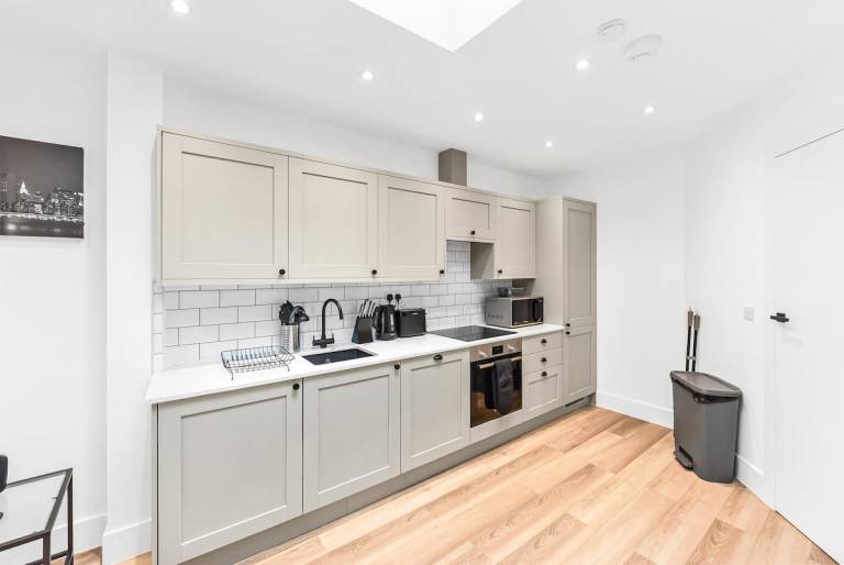 House  Croydon