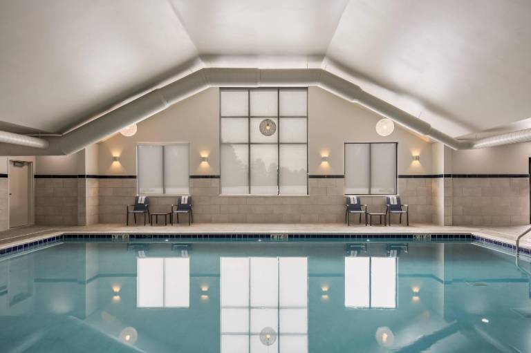 MainStay Suites Gaylord — photo 3