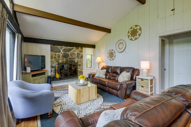 Winhall Home w/ Sauna < 1 Mi to Stratton Mountain! — photo 4