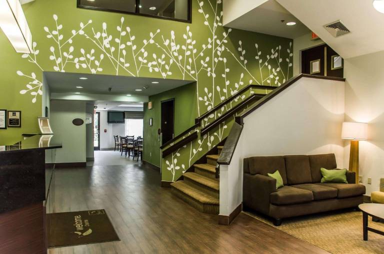 Sleep Inn Airport - Billy Graham Parkway — photo 2