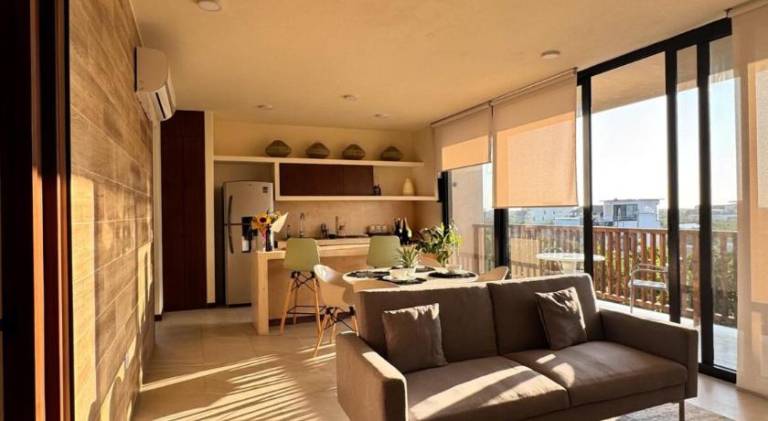 Breathtaking Ocean Vista Penthouse with Private Pool — photo 3