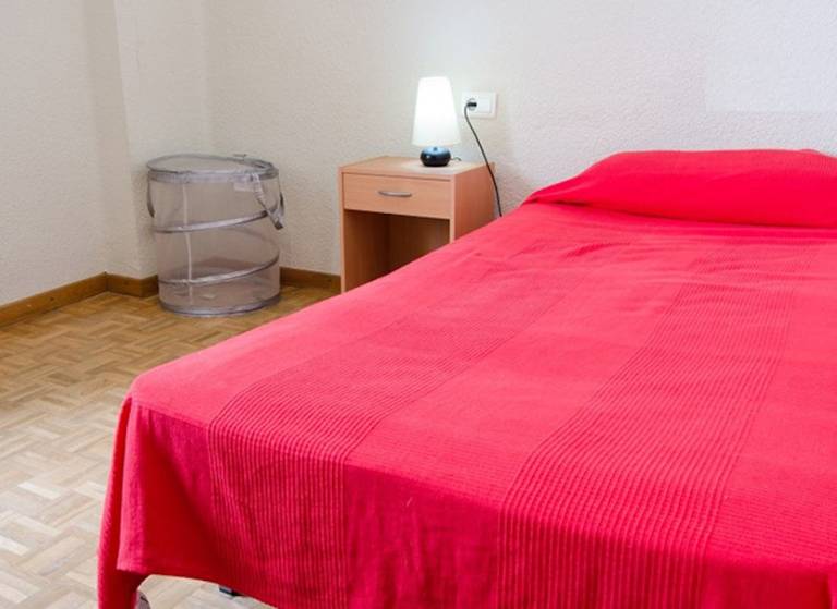 Habitación privada Malvarrosa