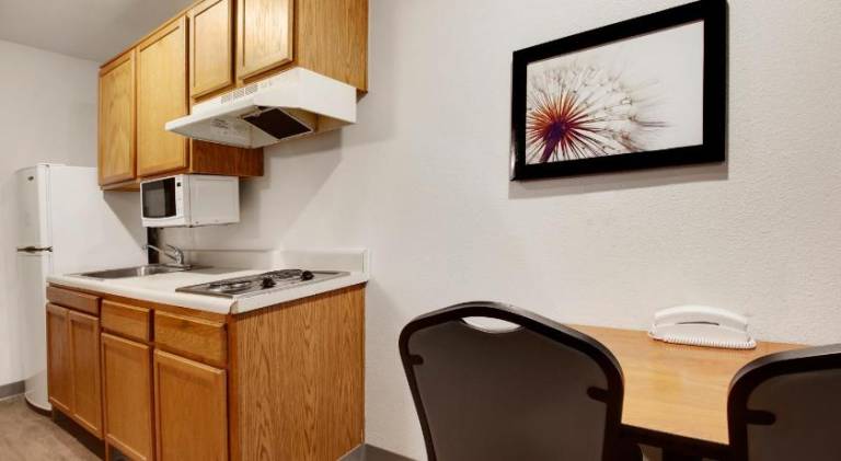 WoodSpring Suites Texas City — photo 5