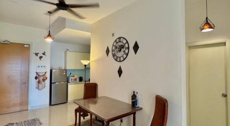 Crest Residence Sultan Ismail — photo 2