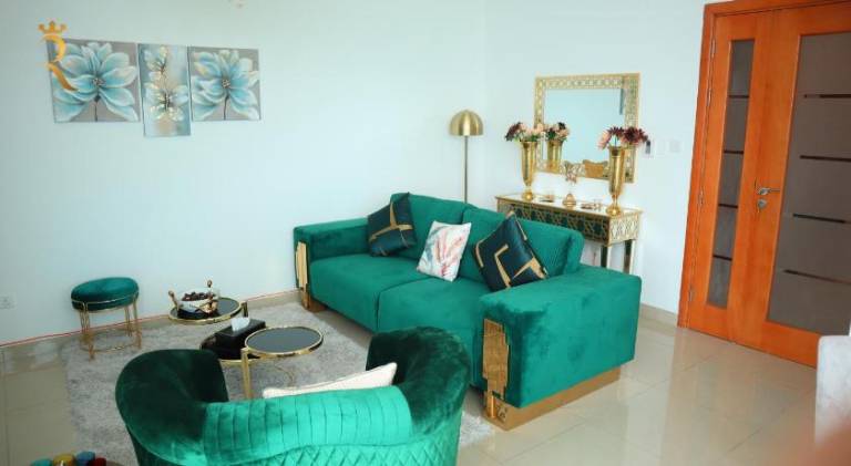 Holiday apartment with pool in Abu Dhabi