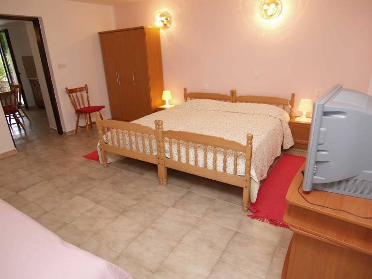 Studio flat with terrace Veli Lošinj, Lošinj (AS-19798-a) — photo 5