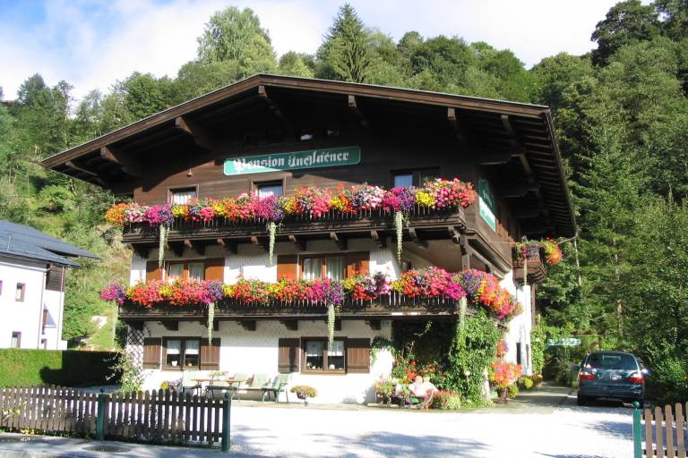Ferienwohnung mit Hund inSaalbach Hinterglemm, Saalbach Salzburger Land f&uuml;r max. 4 Personen